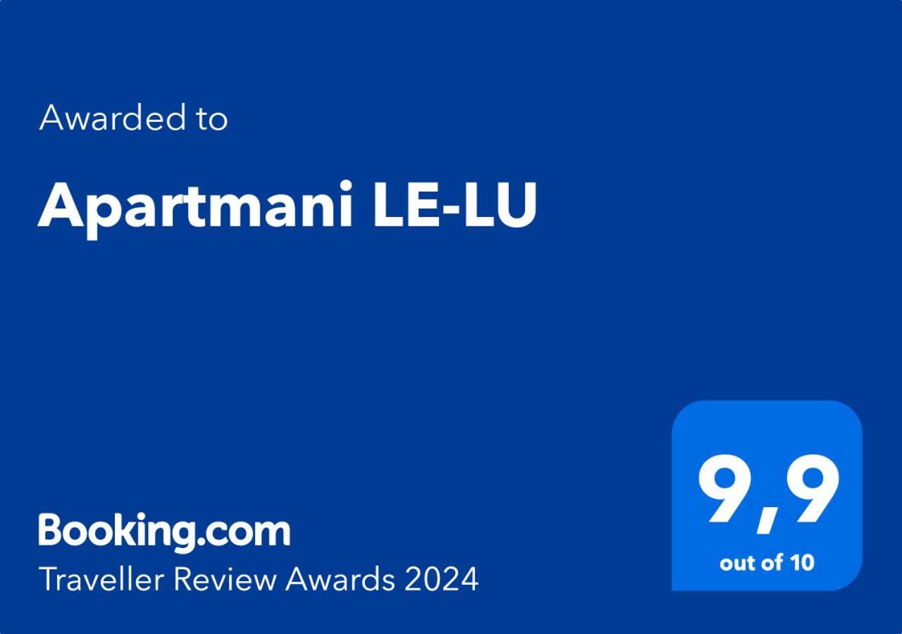 Apartmani Le-Lu Kaštela Extérieur photo